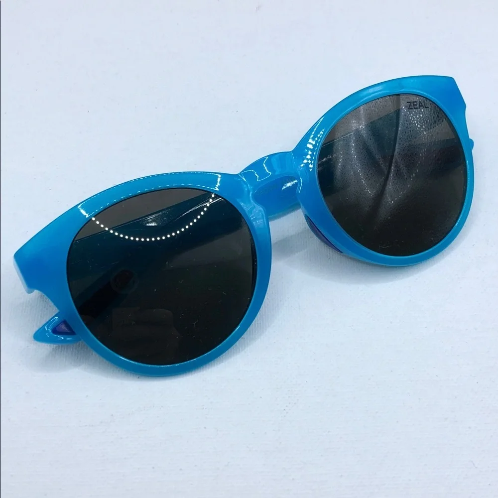 Zeal Optics Paonia Ellume Polarized Sunglasses Cyan Blue Frame  UNISEX Japan